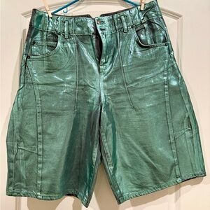 We The Free Green Bermuda Shorts Relaxed Fit